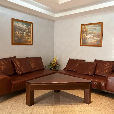 Apartman In Plaza